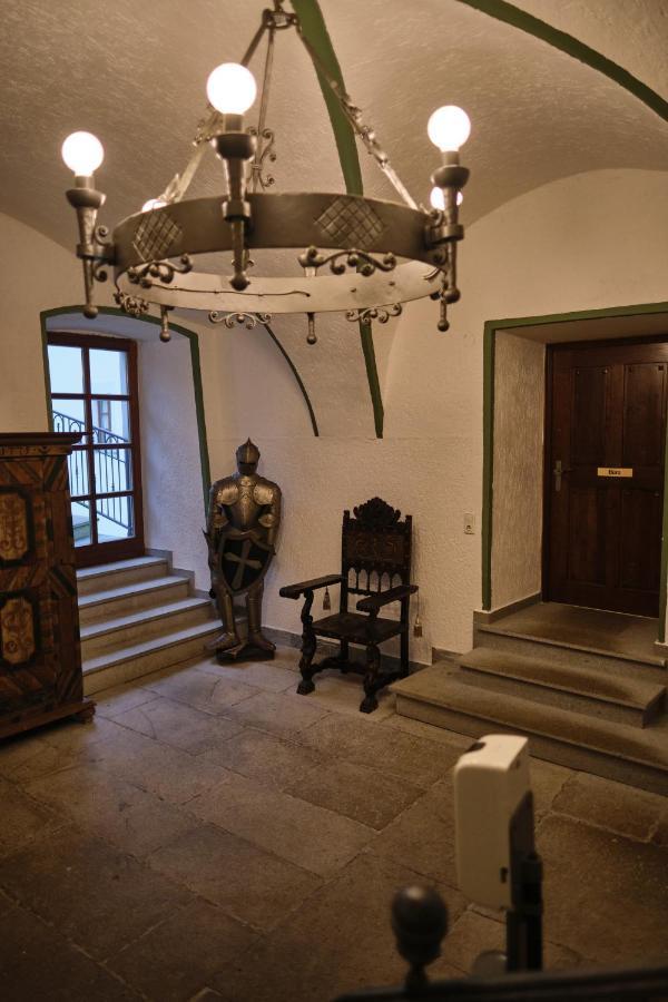 Wirtshaus Im Schloss Fuersteneck Fursteneck Exterior photo